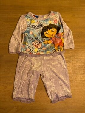 Nickelodeon jr Vintage Dora the Explorer Lavender and Multicolor Pajama Set